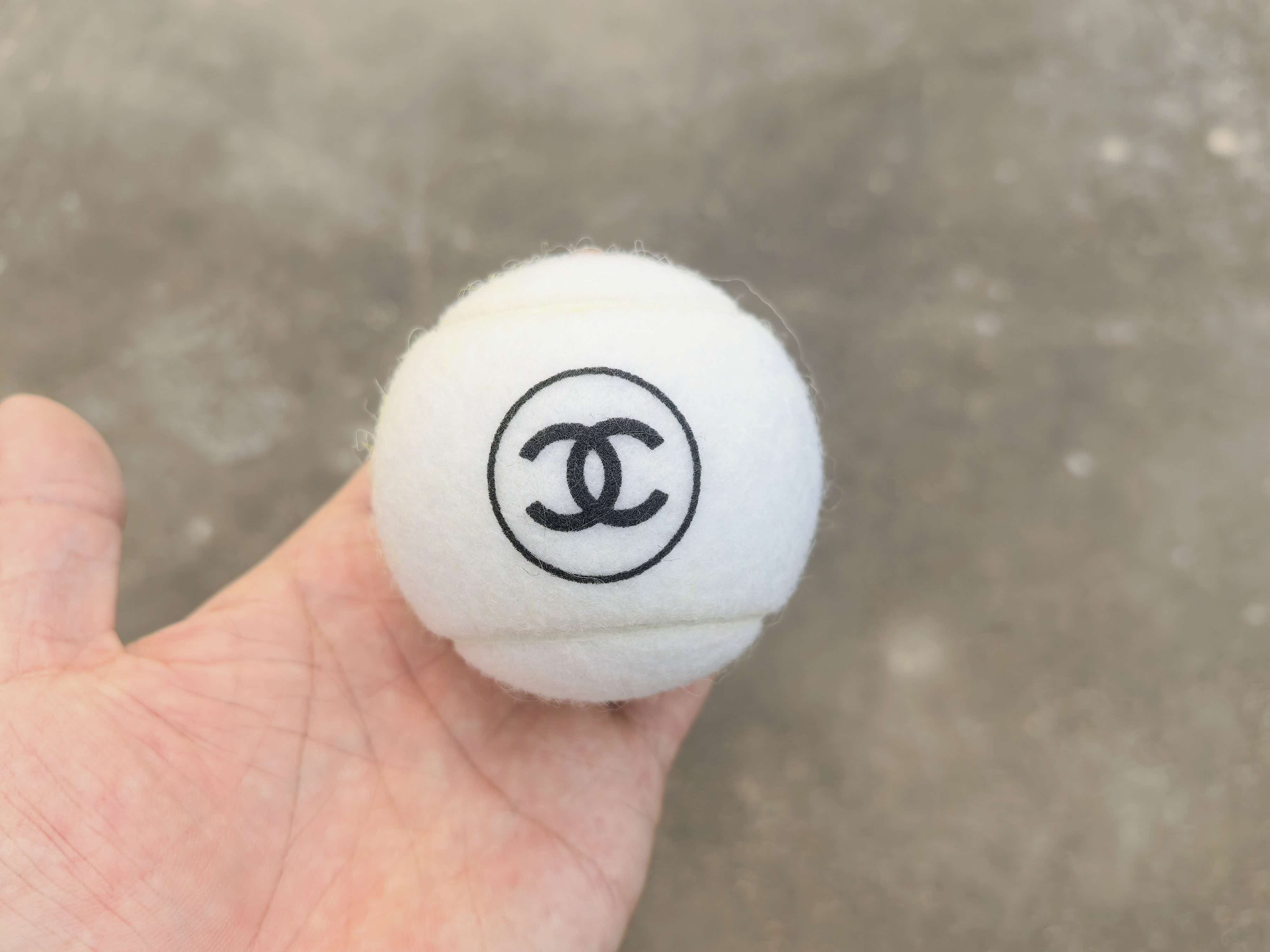 Balle de Tennis Publicitaire Personnalisée | Impression Logo sur Balles de Tennis